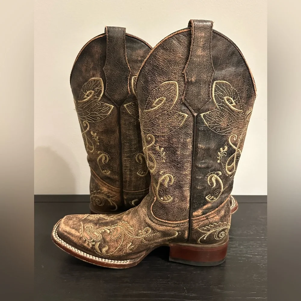 Circle G Women's 6.5 B Dragonfly Embroidered Cowgirl Boot Square Toed Brown